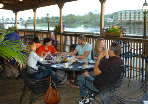10 Best Outdoor Restaurants in Monroe-West Monroe, Louisiana